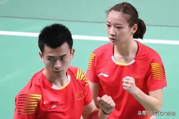 爱游戏官网-韩国队碾压中国队，郑思维刷新纪录