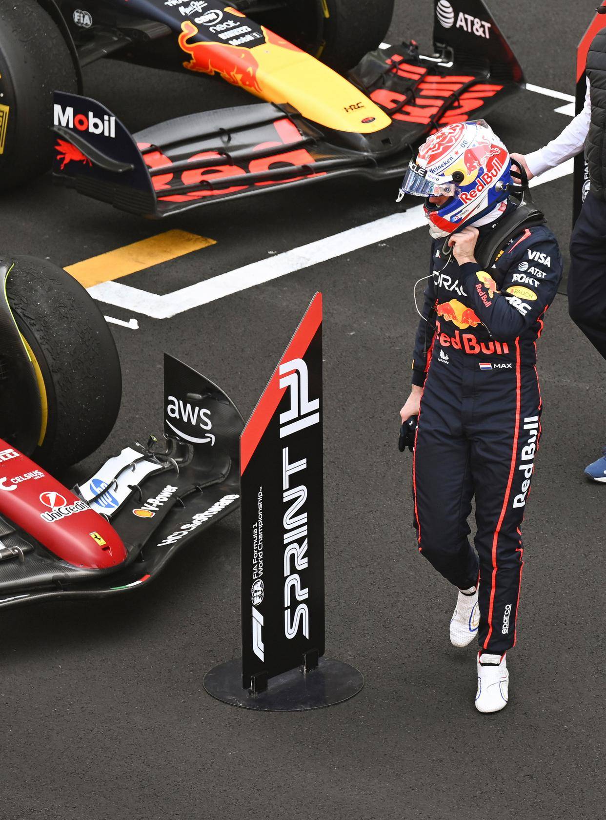 迈凯伦绝杀哈斯车队，汉密尔顿高光表现