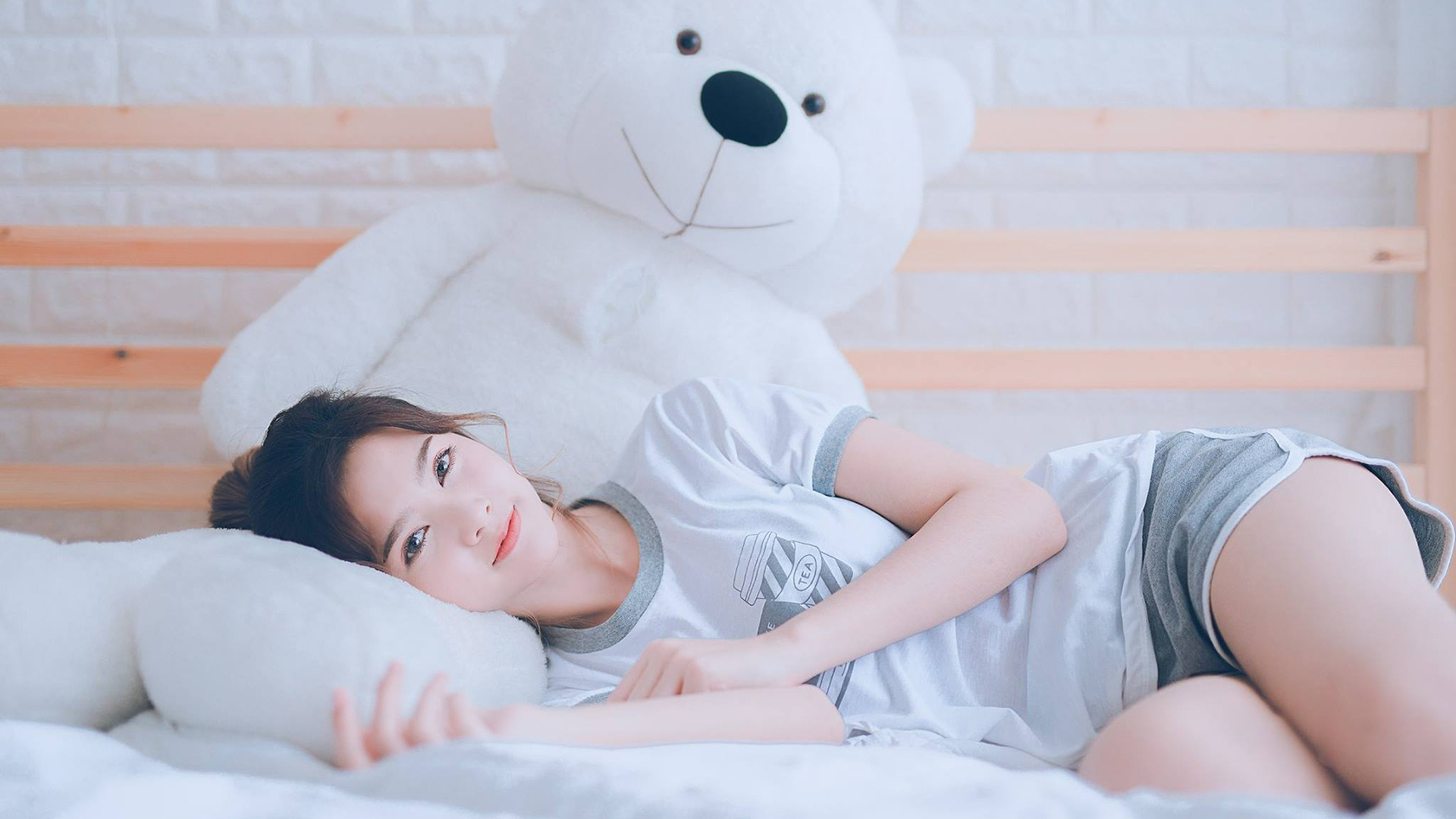 维尼修斯梅开二度闪耀全场，土耳其友谊赛险胜中国引热议