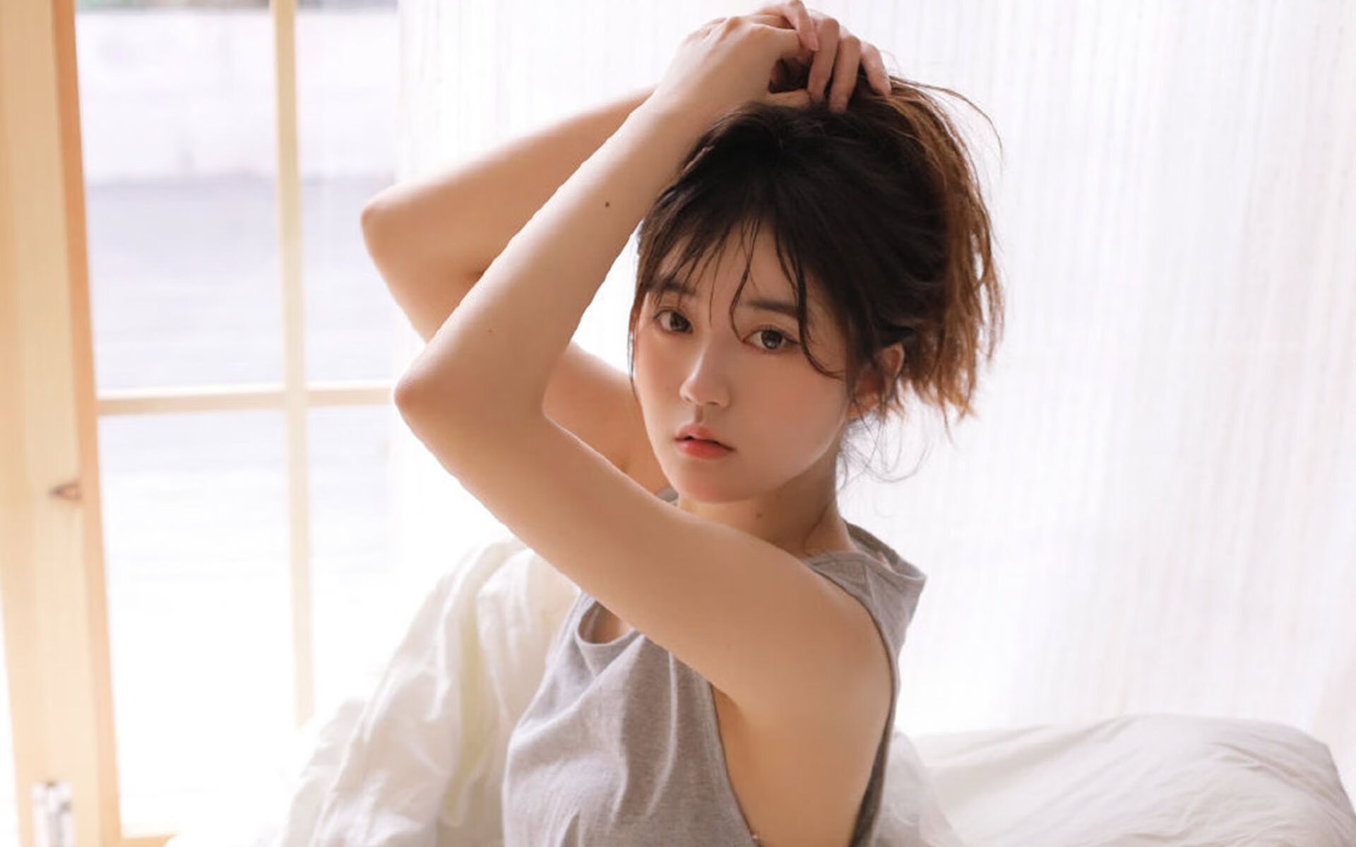 哨声与火焰,当哈兰德在威尔士红龙的心脏点燃挪威冰雪