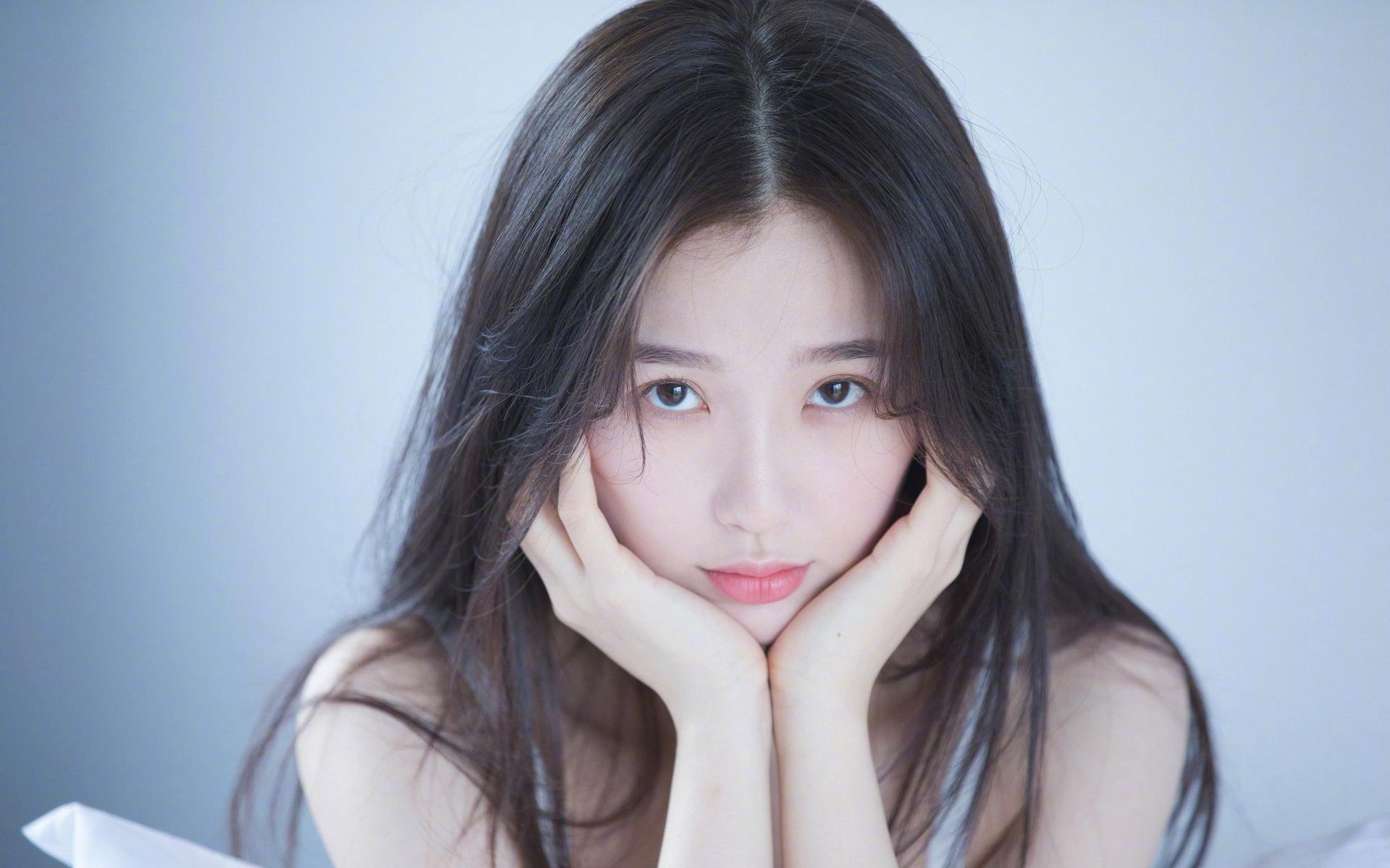 末节之王莱万闪耀摩纳哥，主场逆转沙特惊险取胜