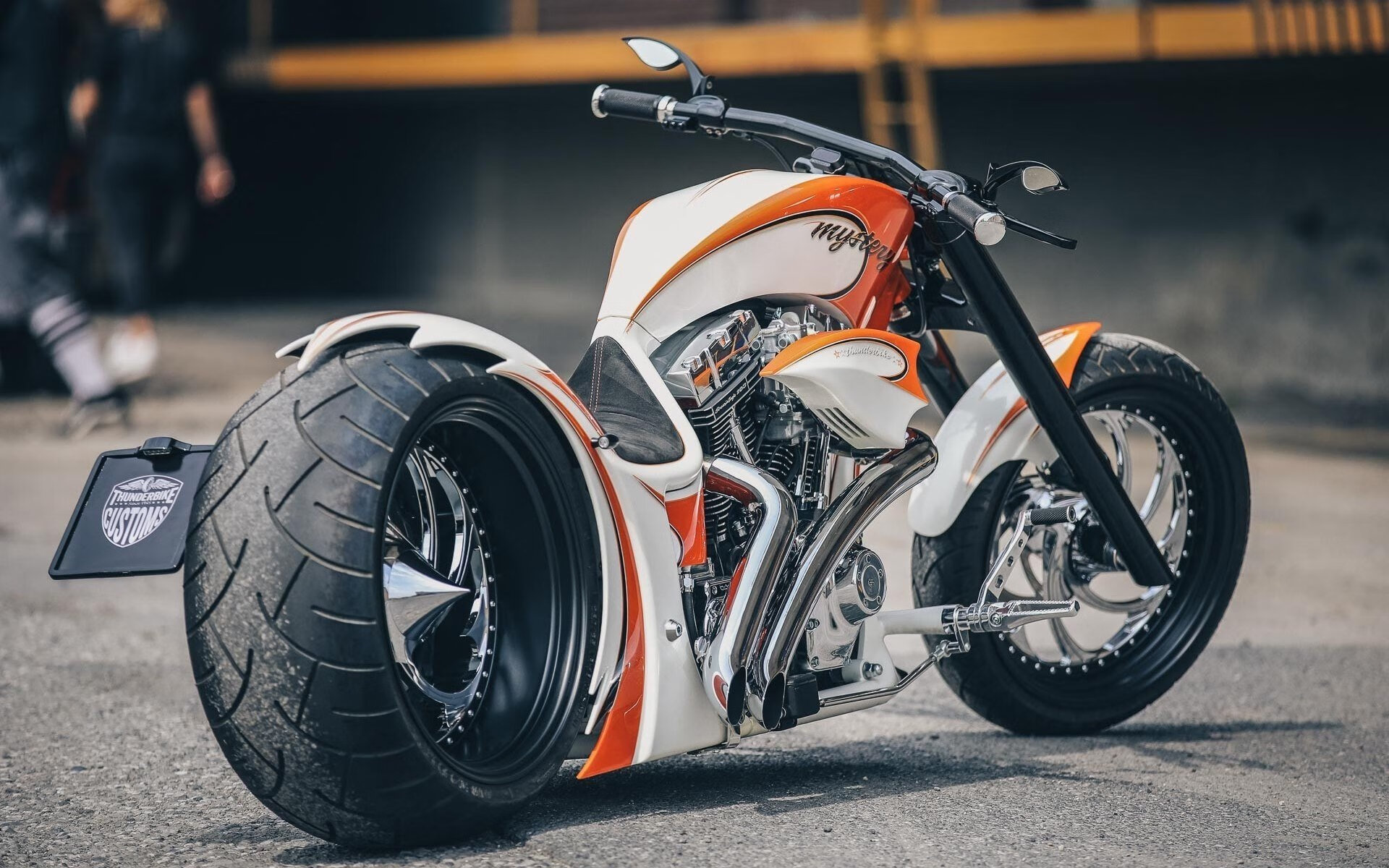 冰川与火山,当曼城的精密控制遇上巴雷拉的不可解方程式